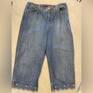 Gloria Vanderbilt Relaxed Fit Blue Jeans